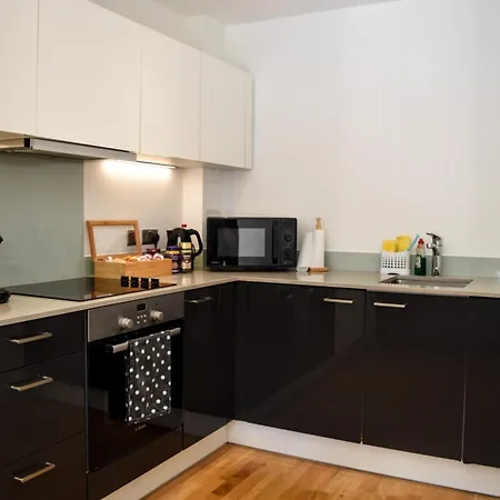 Modern London Apartment Near Greenwich - Rooftop City View Exterior photo